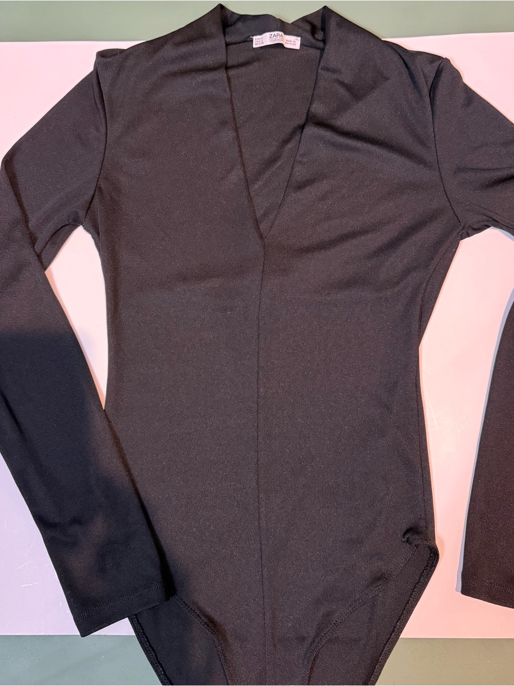 Zara Black Long Sleeve V-Neck Bodysuit